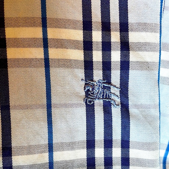 Burberry 2/15 button down - Picture 9 of 9